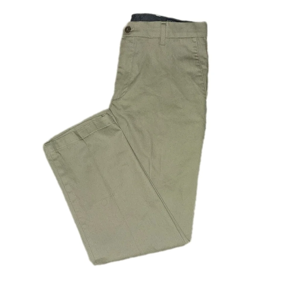 Men's Dockers Signature Khakis, Classic Fit, Flex comfort 33W X 30L